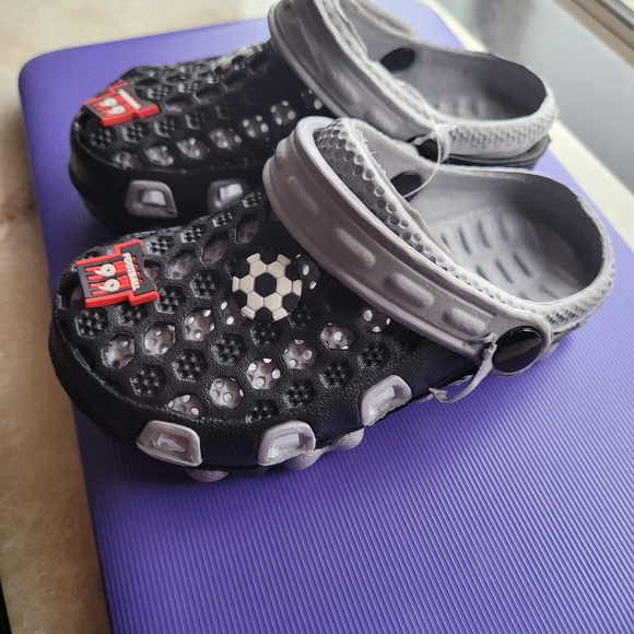 Boy slides - Picture 2 of 3